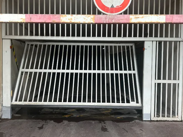 Stationnement Location Paris   110€