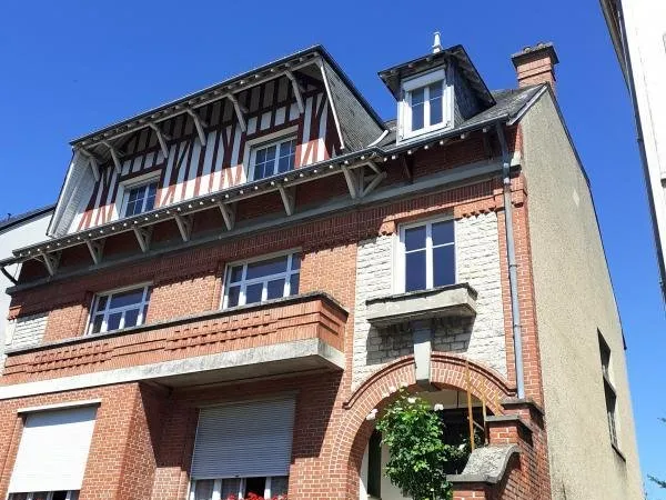 Appartement T3 dans une ancienne maison bourgeoise de Sainte savine