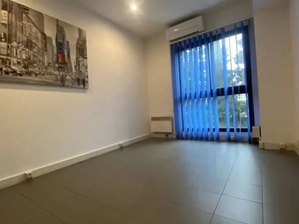 Local d'activité 15 m²