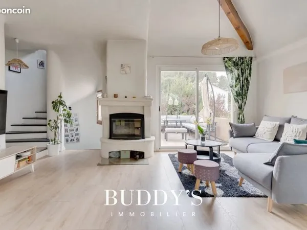 Villa 6 pièces 155 m²