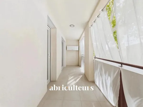 À vendre - Appartement T3 de 71 m² avec loggia et garage