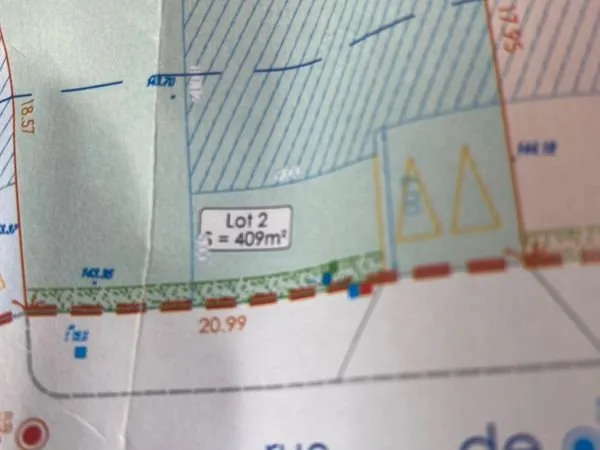 Terrain à Bâtir
