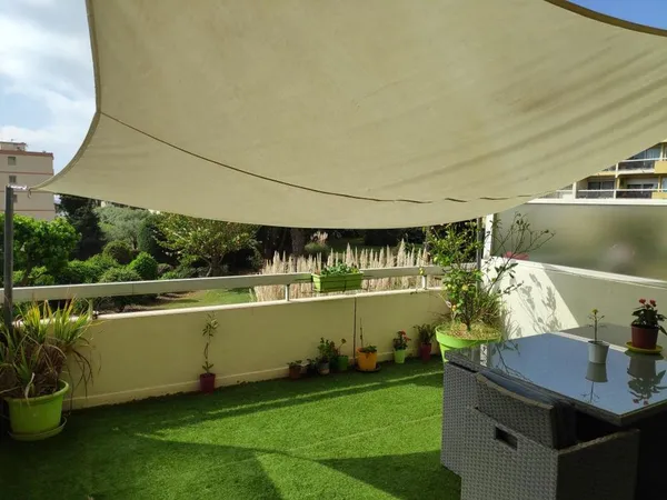 Appartement de 80m2 à louer sur Antibes