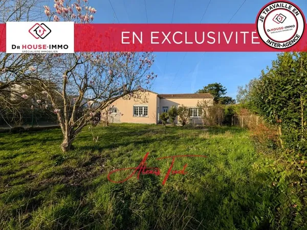 Maison de plain-pied 88 m² - 3 chambres - Belle parcelle arborée de 650 m²
