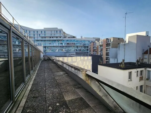 Bureaux 396 m²