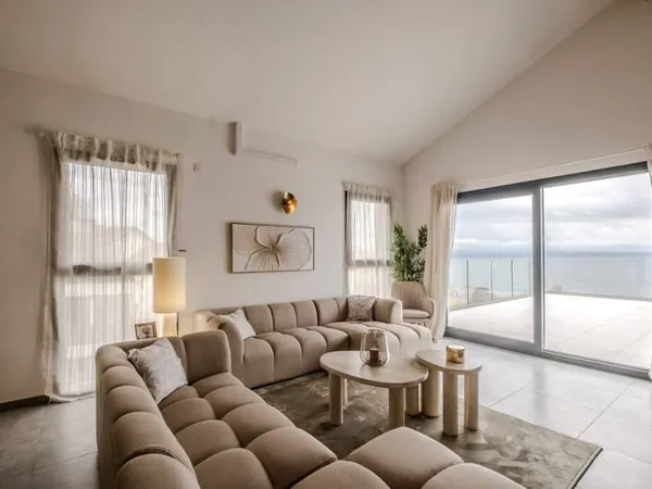 Duplex 5 pièces 125 m²