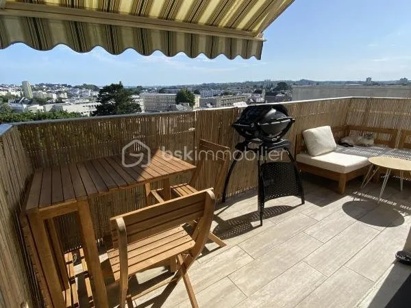 Dernier étage avec balcon - Vue panoramique sur Brest, le téléphérique et la mer Garage de 60m2 sécu