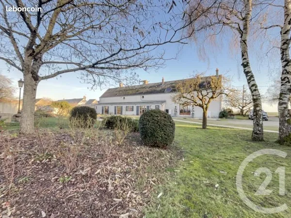 Ferme 8 pièces 365 m²