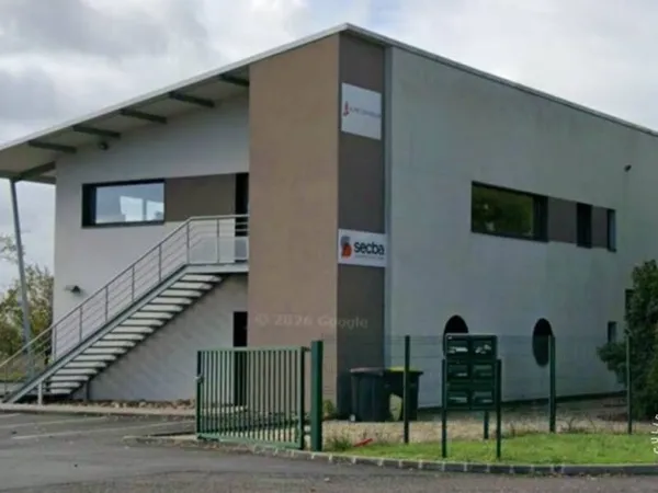 Bureau 205 m²