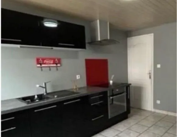 Maison à louer - 98 m² - 3 chambres - Cuisine équipée