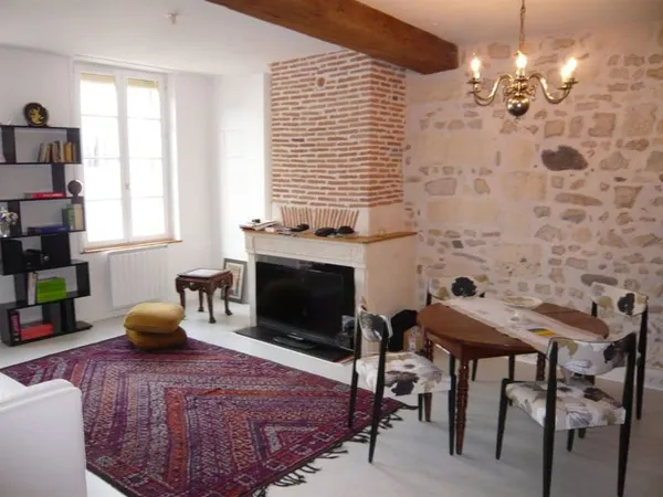 Appartement 2 pièces 64 m²