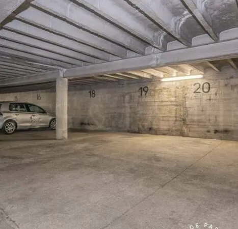 Stationnement Location Paris   290€