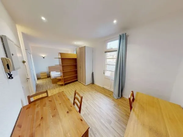 Appartement 1 pièce 27 m²