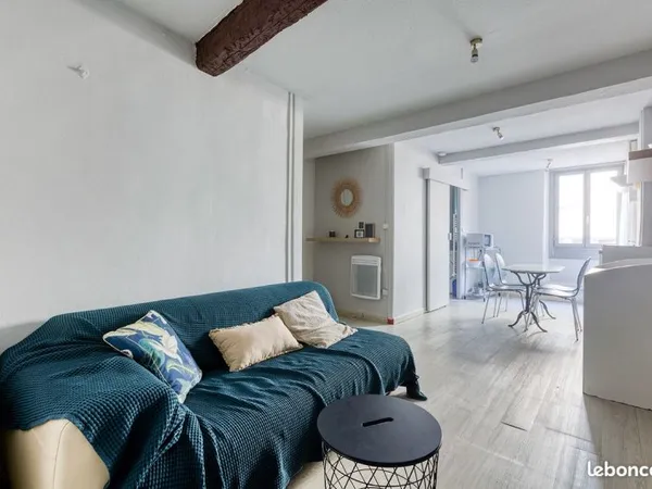 Location meublée appartement 30 m² Perpignan (66000) 420