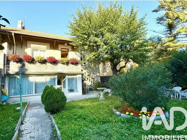Maison 5 pièces 138 m²