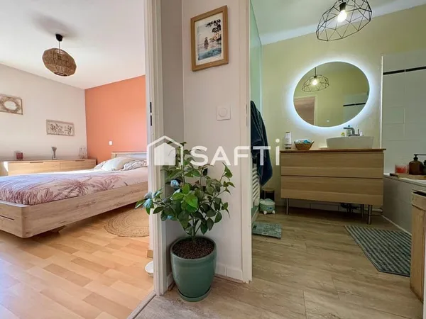 Appartement en parfait état, aucun travaux.Parking