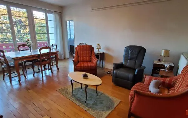 LISIEUX CENTRE-VILLE APPARTEMENT F4 AVEC BALCON