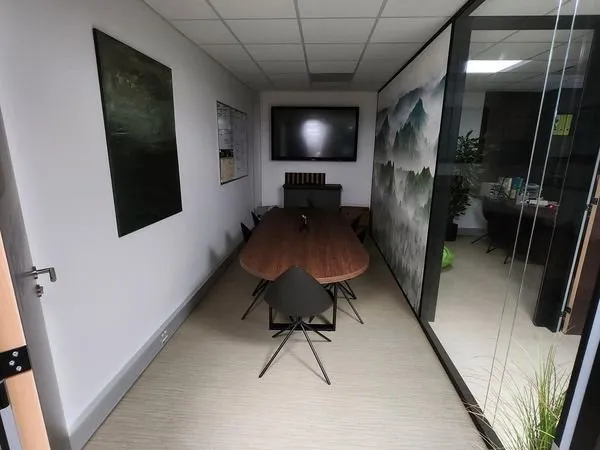Location bureau