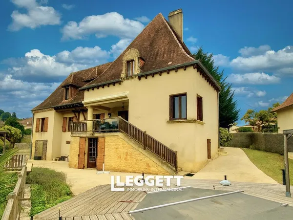 Maison 8 pièce(s), MONTIGNAC-LASCAUX