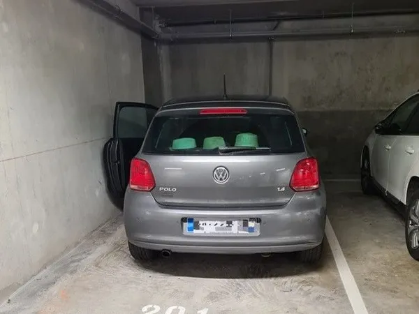Parking Nice sécurisé Gorbella