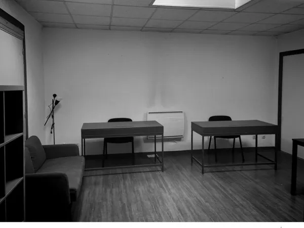 Bureau commercial rue Bergson Saint Etienne Bail Précaire