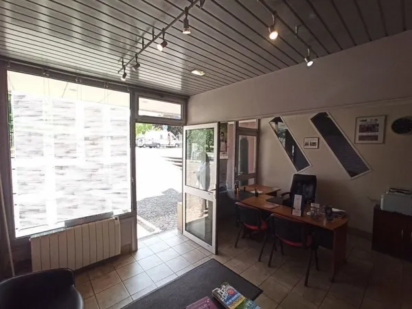 LOCATION Local type AGENCE 72m² - EST LIMOGES