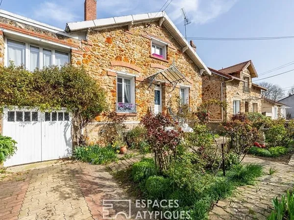 La charmante meulière avec extension et jardin paysager