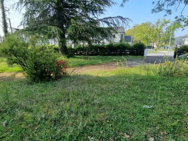 Terrain Sautron 579 m2