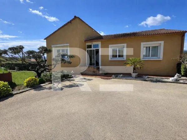 Maison de 134 m², sur un terrain clos et paysagé de 1 600 m²