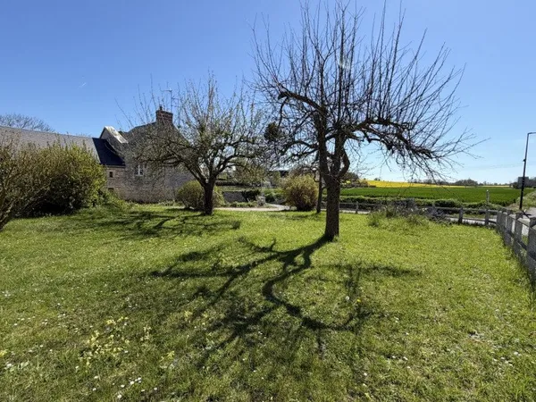 Terrain constructible 430 m²