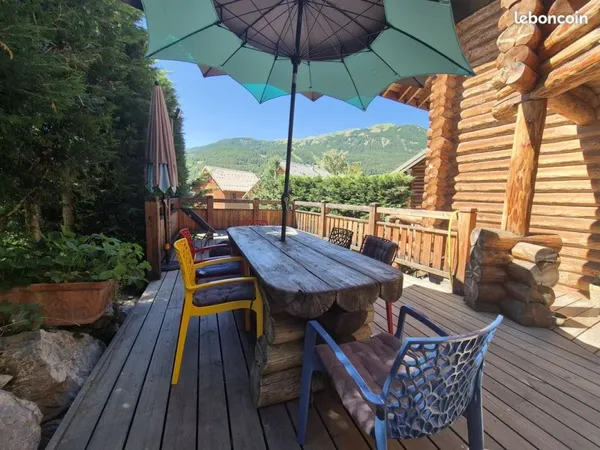 Chalet 10 pièces 200 m²