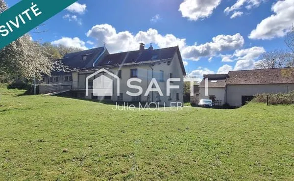 Maison familiale avec écuries sur 1,4 ha
