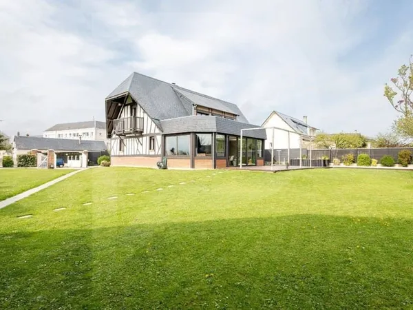 Maison 5 pièces 169 m²