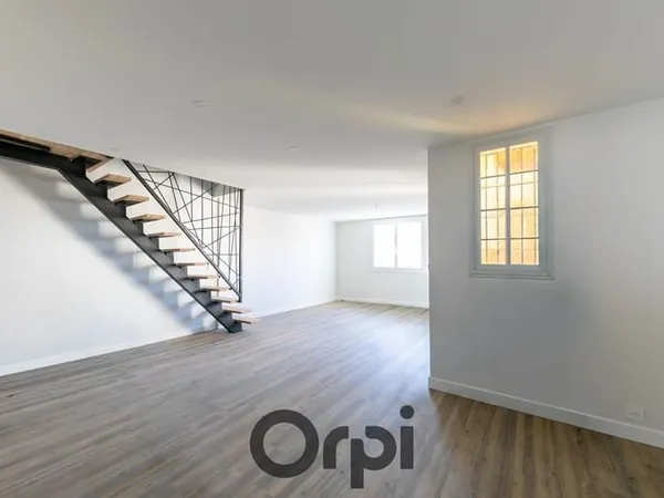 Maison 4 pièces 105 m²