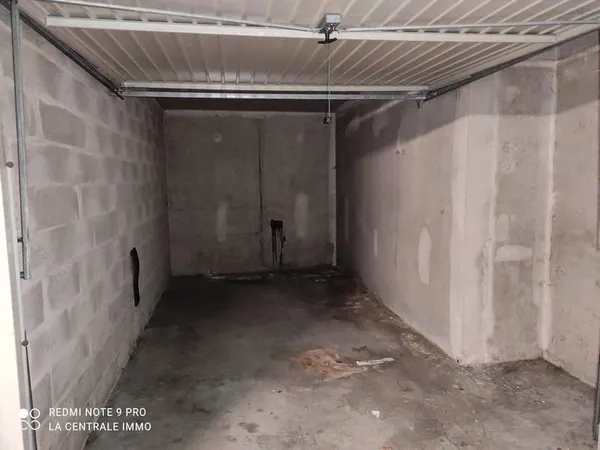 Stationnement Location Lyon   75€