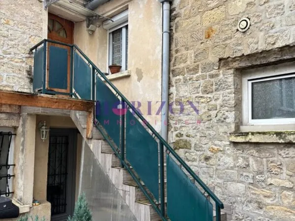 F3 Duplex + parking