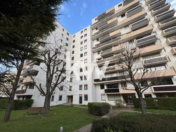 Appartement T3 - Cours Fauriel