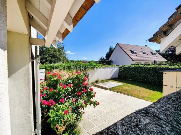 Maison rénovée av jardin au calme - Charme de l'ancien et du comtemporain !