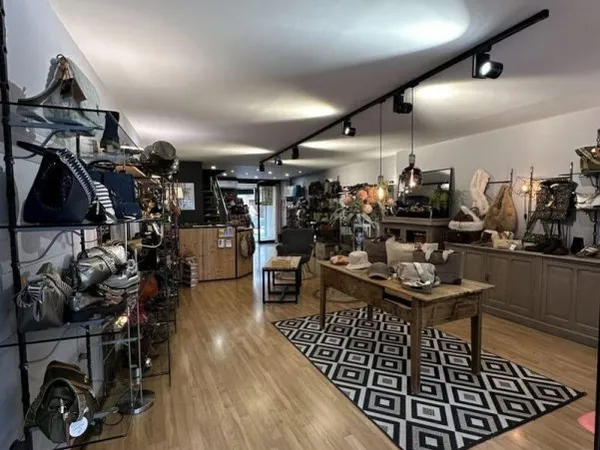 Vente Boutique/Local commercial 67 m²