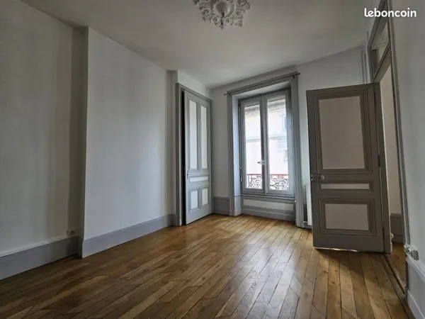 Duplex 5 pièces 110 m²