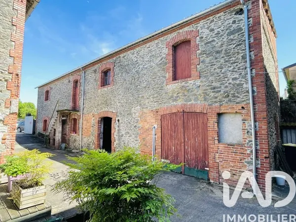 Maison avec appartements 600 m²