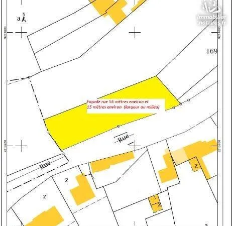 Terrain constructible 824 m²