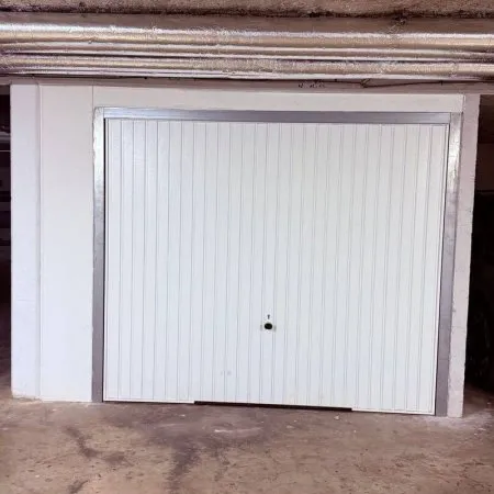 Parking 14 m²