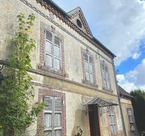 Maison 10 pièces 230 m²