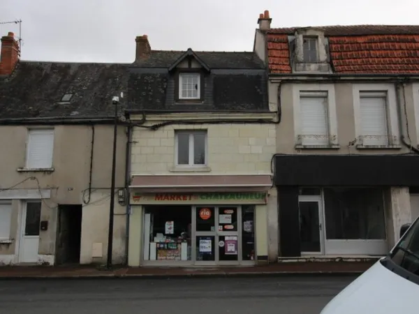 Immeuble Chatellerault 6 pièce(s) 60.50 m2