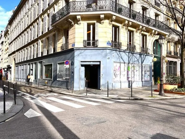 Boutique 324 m²