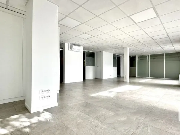 Local 191 m²