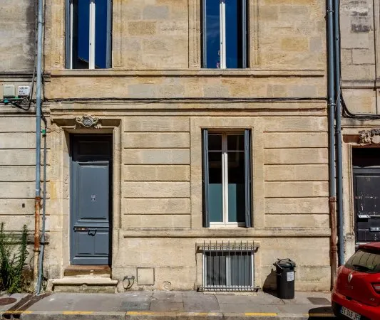 Loue maison individuelle meublée - 165m²