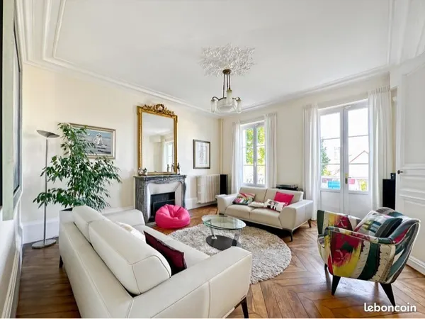 Magnifique maison de maître à 1h de Paris