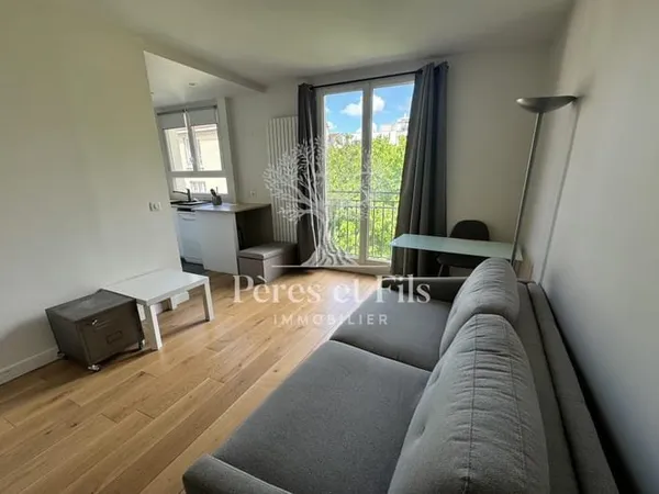 Studio meublé rénové à Boulogne-Billancourt, Centre-Ville